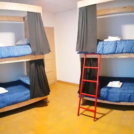 Oliwine Hostel مايبو المظهر الخارجي الصورة
